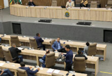Vereadores de Aparecida confirmam vetos do Executivo e validam LDO para 2027