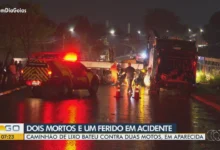 Acidente fatal em Aparecida de Goiânia: caminhão de lixo colide com duas motos e deixa dois mortos