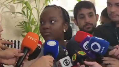 Ana Elisa aponta estratégia digital e foco em Flávio Bolsonaro para o segundo turno
