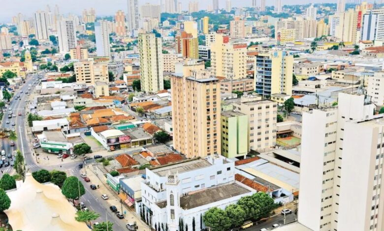Aniversário de Goiânia altera funcionamento de serviços e comércios na capital