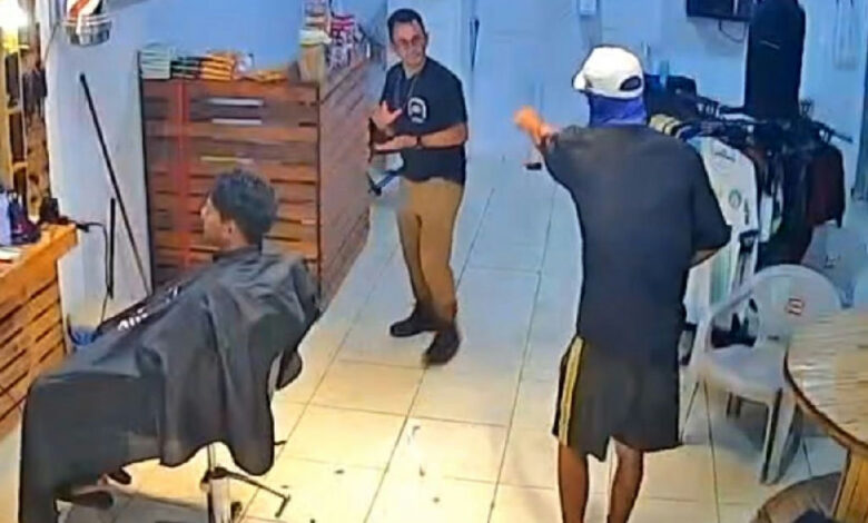 Assalto em barbearia de Anápolis é registrado por câmeras de segurança