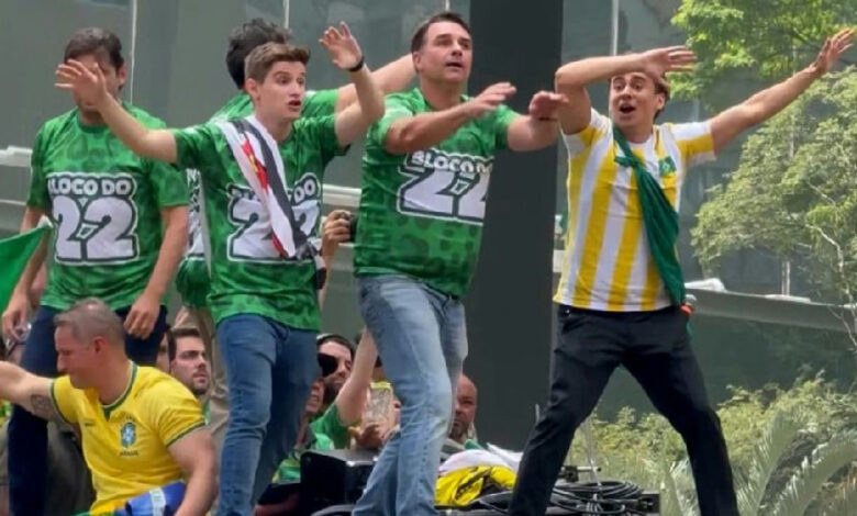 Ato na avenida Paulista reúne apoiadores na reta final da campanha