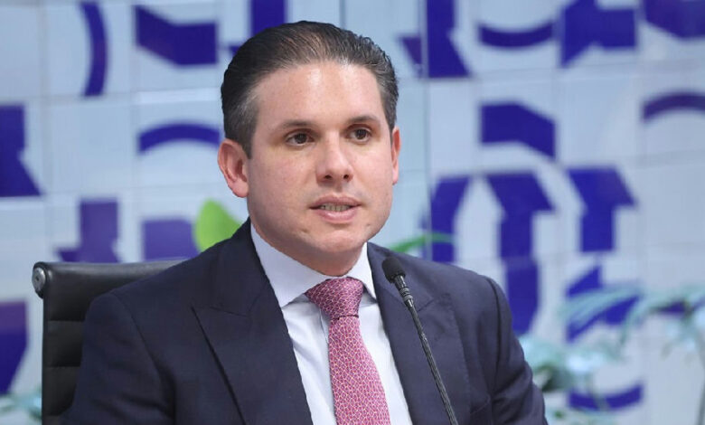 Bloco partidário confirma aliança e apoio à reeleição de Hugo Motta na Câmara