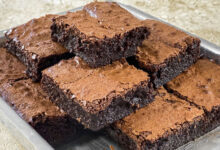Brownie saudável: aprenda a preparar a versão sem farinha e sem açúcar