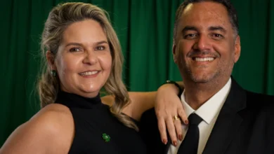 Comovente tributo de empresário à esposa que partiu por câncer ressoa nas redes: 'Não foi esse o combinado, meu amor'