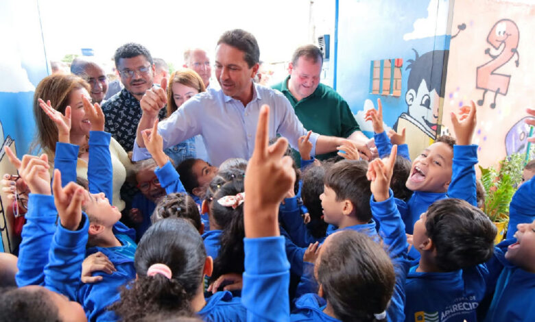 Educação em Aparecida de Goiânia abre concurso com quase 3 mil vagas efetivas