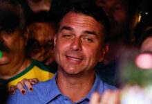Eleições nos EUA: Flávio Bolsonaro lidera voto brasileiro com expressiva vantagem sobre Lula