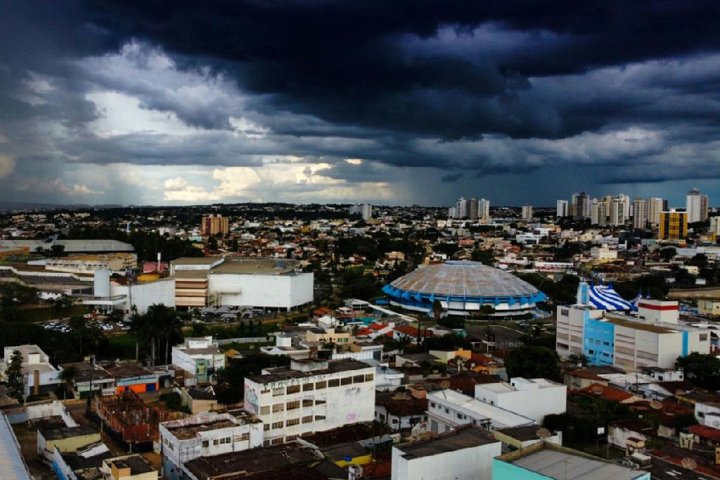 Goiás entra em alerta para tempestades e ventos fortes neste fim de semana