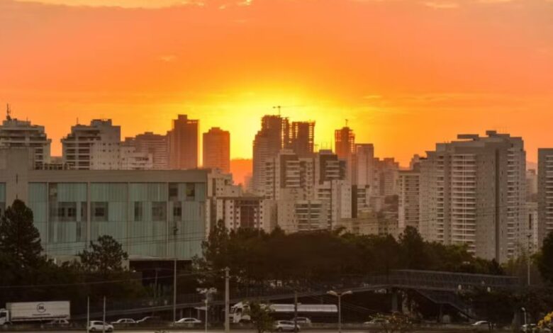 Goiás registra calor de até 38°C e tem 121 municípios sob alerta de tempestades