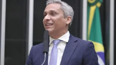 Gustavo Gayer conquista vaga no senado por Goiás com foco em segurança e liberdades