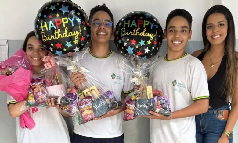 Homenagem de mãe a trigêmeos de 15 anos em Goiânia viraliza e celebra amor familiar
