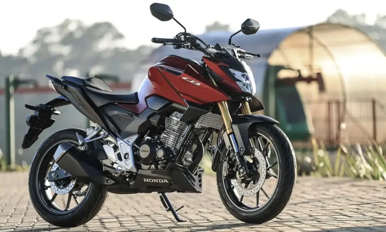 Honda lança cb300f twister 2027 com controle de tração e preço menor no brasil