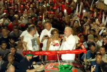 Lula critica almoço de Flávio Bolsonaro com a direção da Globo e coloca emissora sob suspeita
