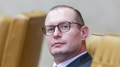 Ministro do STF determina extensão de votação em todo o Brasil