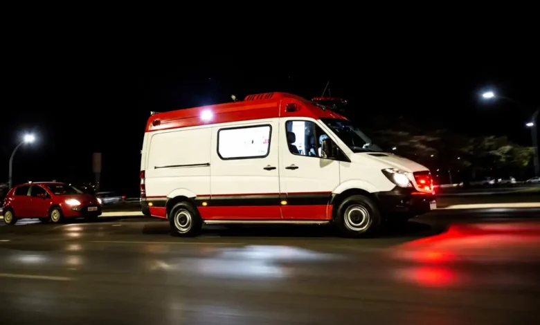 Motorista é multado em R$ 80 mil e perde habilitação após bloquear ambulância por 6 km