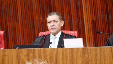 Nunes Marques autoriza retorno do canal Exército do Lula no Whatsapp
