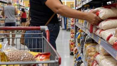 O gesto de devolver produtos no supermercado revela traço psicológico além da correção