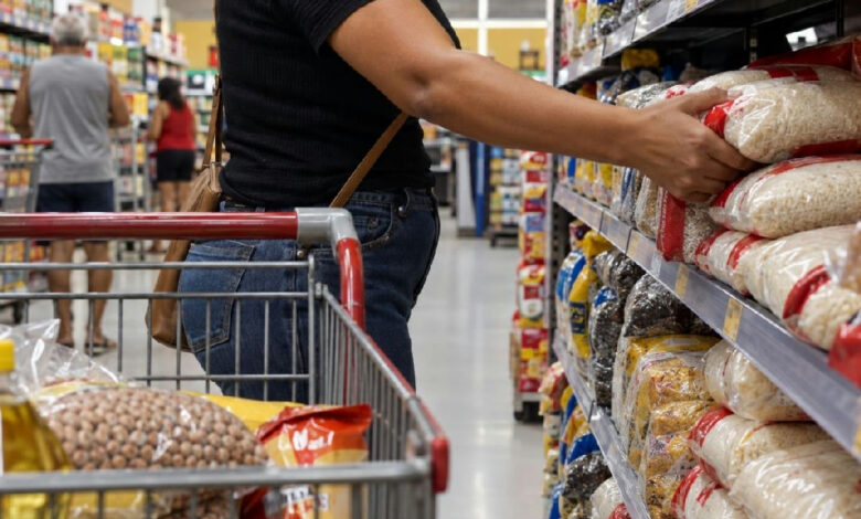 O gesto de devolver produtos no supermercado revela traço psicológico além da correção