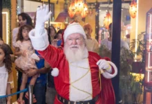 Papai Noel chega a Goiânia e Aparecida com túnel de luz e piano gigante