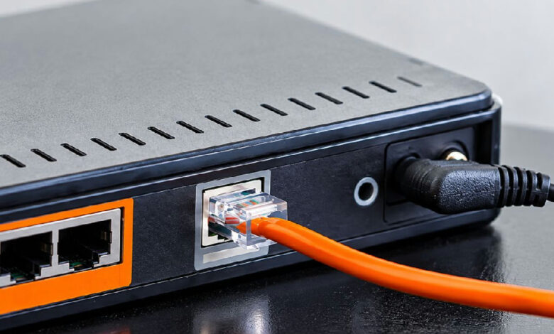 Por que desligar o modem de internet ao sair de casa é uma recomendação técnica
