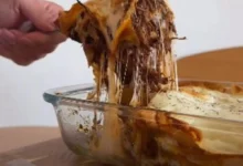 Receita de lasanha com massa de panqueca e carne de panela renova o almoço