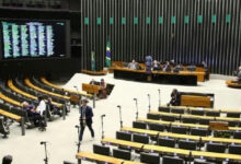 Senado analisará proposta da Câmara que torna o Enamed obrigatório para médicos