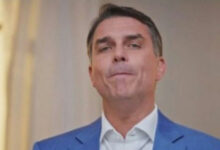 TSE ordena reexibição de propaganda de Flávio Bolsonaro após falha técnica no áudio
