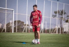Vila Nova perde João Vieira por suspensão para duelo contra o Novorizontino